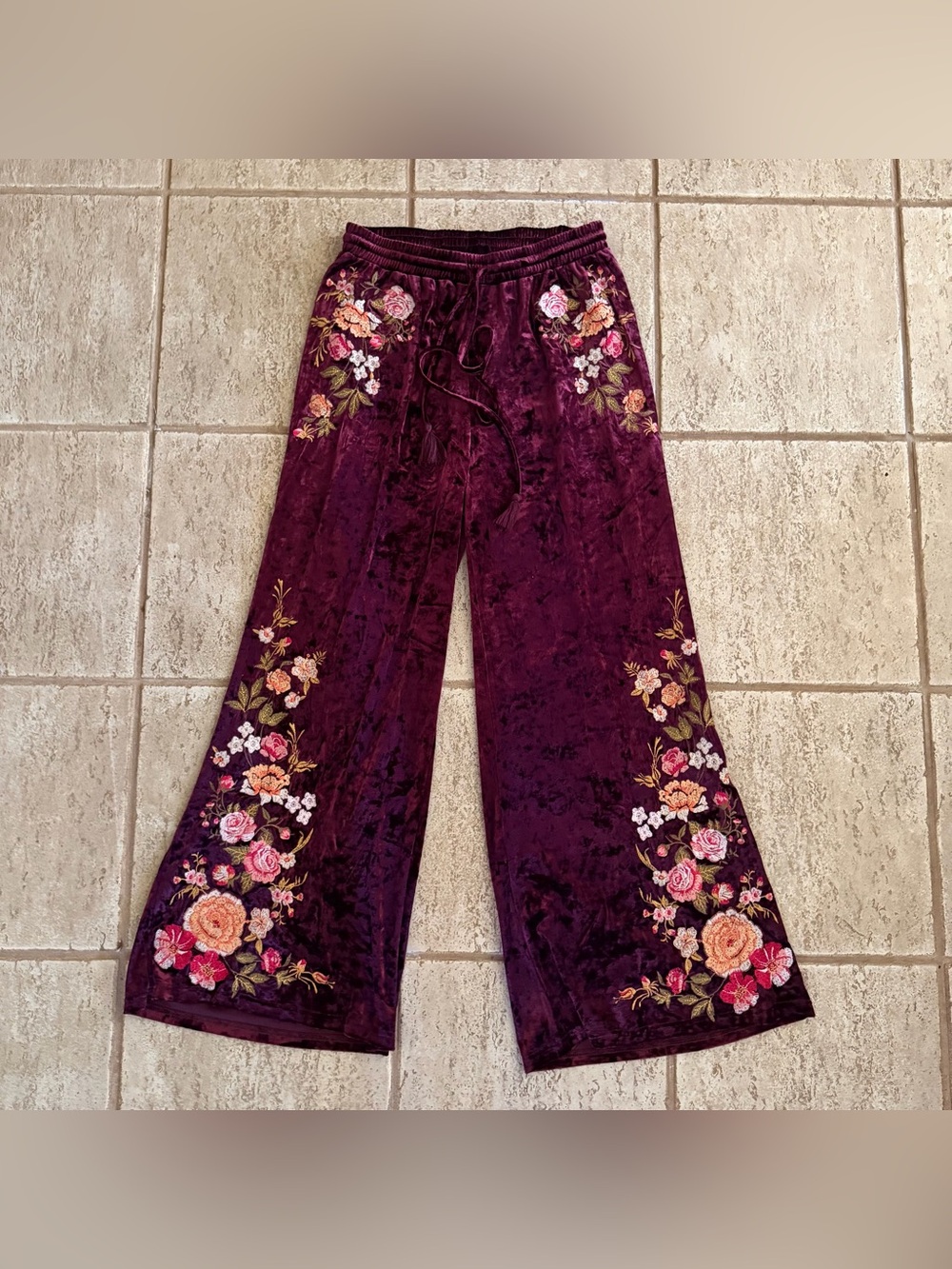 Andree by Unit Womens Maroon Crushed Velvet Floral Embroidered Wide Leg Pants M